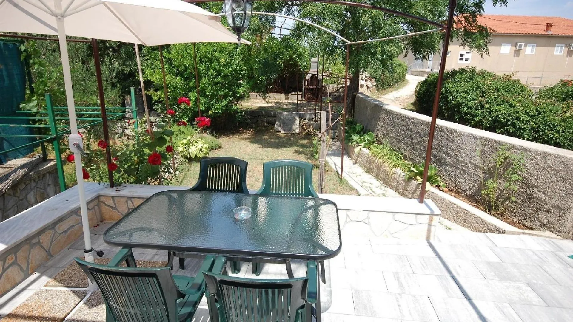 Ferienhaus Fuer 4 Personen Ca 40 Qm In Nenadici, Kvarner Bucht Krk Bajcici Дом отдыха